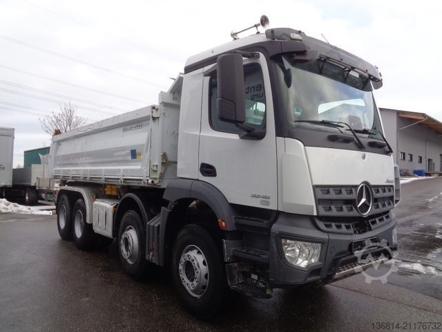 Savitvežis MERCEDES-BENZ Arocs 3246 /Blattfederung/Bordmatik/Meiller