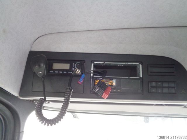 Savitvežis MERCEDES-BENZ Arocs 3246 /Blattfederung/Bordmatik/Meiller