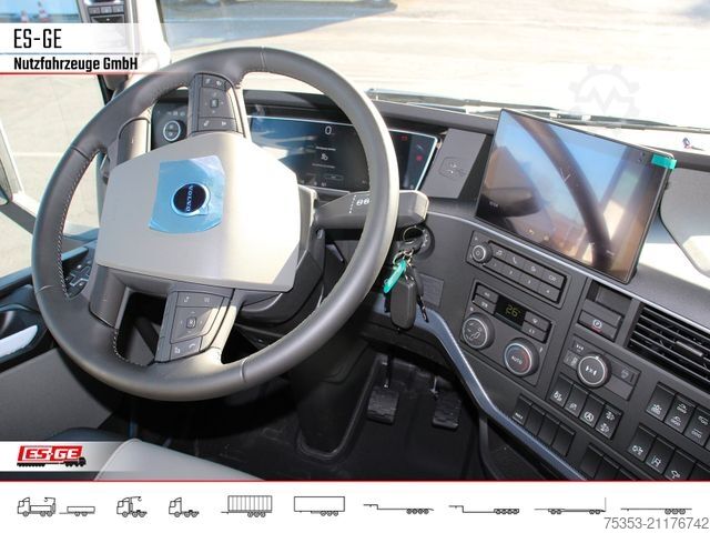 Sunkvežimis sunkiems kroviniams vežti VOLVO FH 551 8x4 Tridem VLA (Luftfederung)