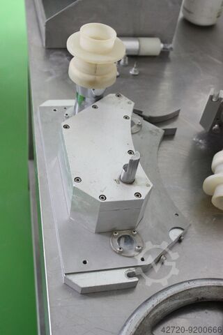 Ротационный таблеточный пресс In Pharma Trade B.V. ZP 3033 Doppelpresse