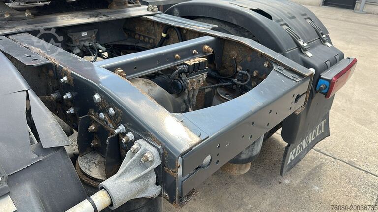 Tracteur standard Renault Premium 450 DXI (BOITE MANUELLE / MANUAL GEARBOX)