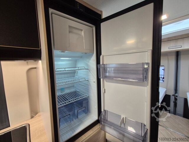 Autocaravana CHAUSSON V697 Sport Line *MJ26*18"ALU*Autom*Arctic*7000¤!