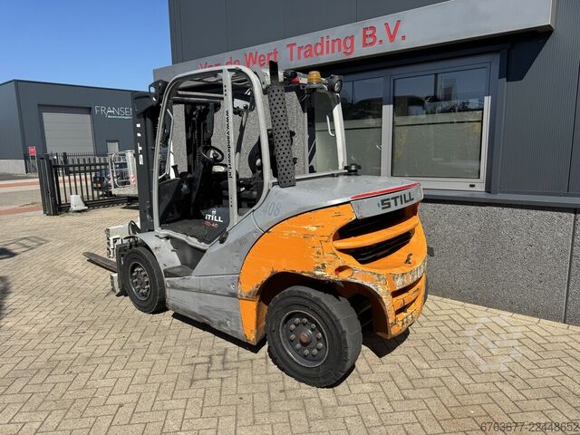 Still RX70-40 Triplo 400 Freelift / Külgnihutusega / Kahvlipositseerija konteineriveok Deutz Diesel  STILL RX70-40 Triplo 400 Freelift / Sideshift / Vorkversteller ContainerTruck Deutz Diesel 2014