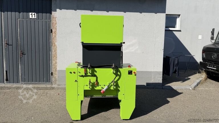 Kaskádos daráló újrahasznosításhoz, 22 kW XC XC-GY30HP