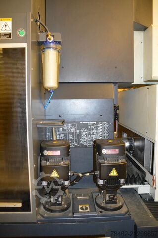 MAKINO DUO 43 дротяна електроерозійна машина MAKINO DUO 43 WIRE