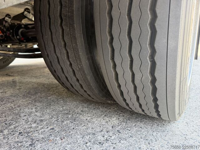 Remolque de plataforma baja Humbaur TBB  14,4 t Tandemtieflader 7,20 m lang, Neuwertig