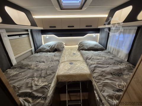 Autocaravana semi-integrada Knaus L!VE WAVE 650 MEG Black Selection *TraumMobil*Autark e*