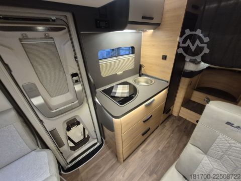 Autocaravana semi-integrada Knaus L!VE WAVE 650 MEG Black Selection *TraumMobil*Autark e*