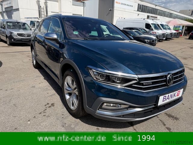 Microbuz VW Passat Variant Alltrack 4Motion 2.0 TDI HeadUP