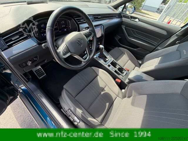 รถมินิบัส VW Passat Variant Alltrack 4Motion 2.0 TDI HeadUP