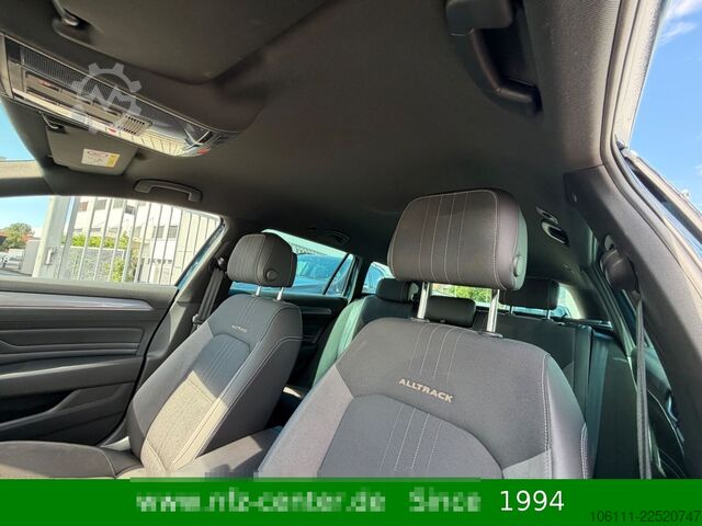 รถมินิบัส VW Passat Variant Alltrack 4Motion 2.0 TDI HeadUP
