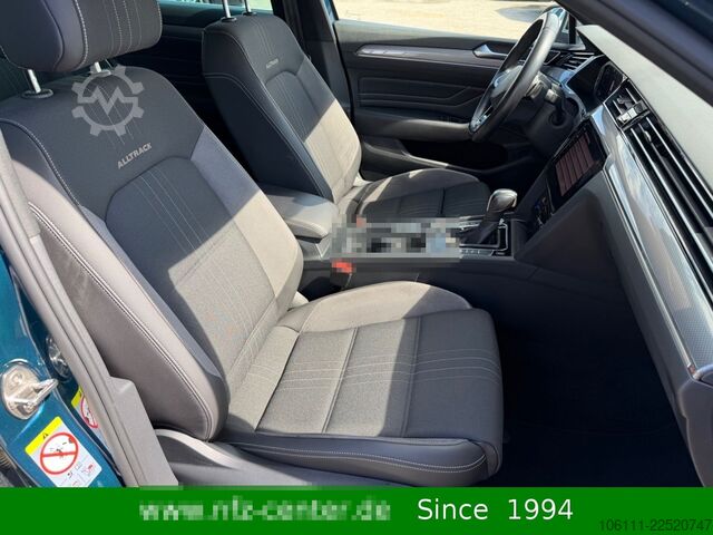 รถมินิบัส VW Passat Variant Alltrack 4Motion 2.0 TDI HeadUP