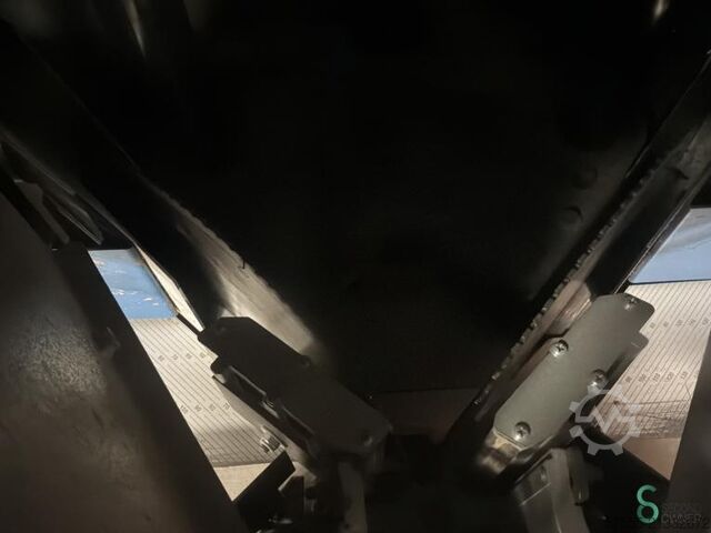 Двомітрова торцювальна пила Omga V 235 2010 Omga V 235