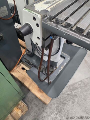 เครื่องกัดเครื่องมือ Deckel FP 1 aktiv