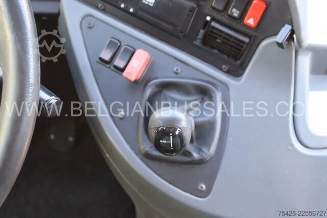 Autokar Mercedes-Benz Tourismo 17 RHD / Full Options / 14m