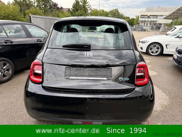 Furgon FIAT 500 e Red Paket Komfort Kamera PDC CARPLAY