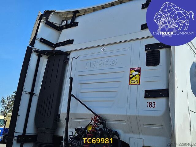 スタンダード-SZM Iveco S-Way 460