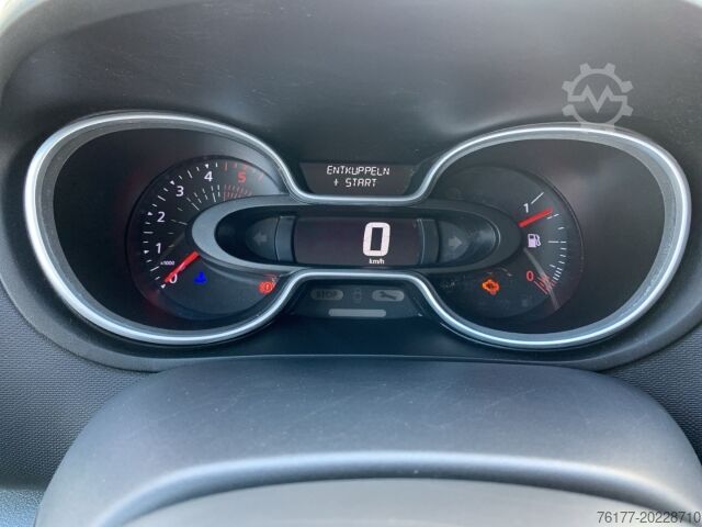 Dobozos furgon Renault 2.0 dCi 120 Komfort KLIMA+DAB+LED+PDC+USB L1H1 KLIMA+DAB+LED+PDC+USB