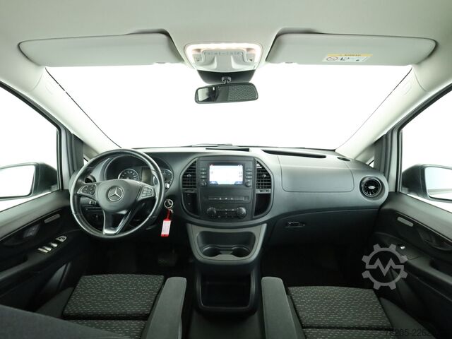 Мікроавтобус Mercedes-Benz Vito 116 CDI Tourer 2 x Schiebetür 5 Sitze
