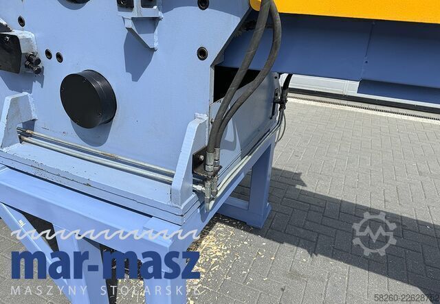 Máy băm gỗ OSKA OKRR 550