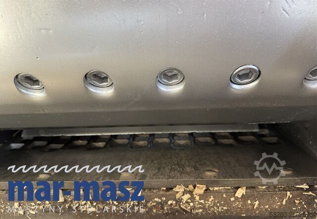 Máy băm gỗ OSKA OKRR 550