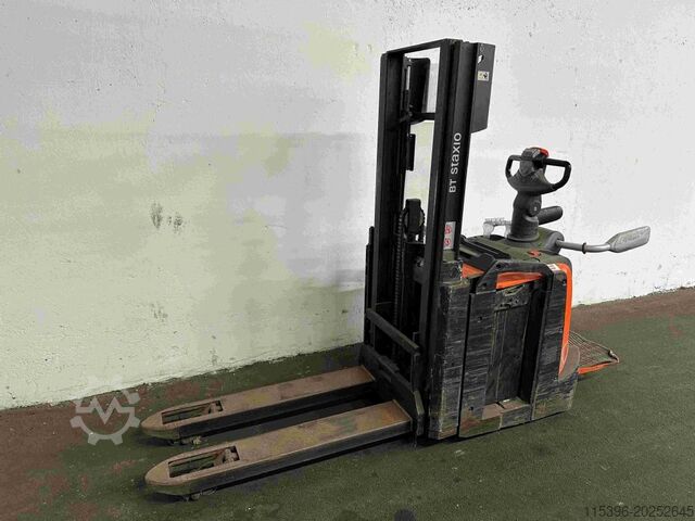 Pallestabler Toyota SPE 200 D