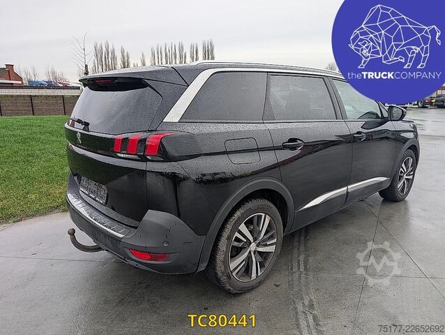  Peugeot 5008 1.5 Blue HDI