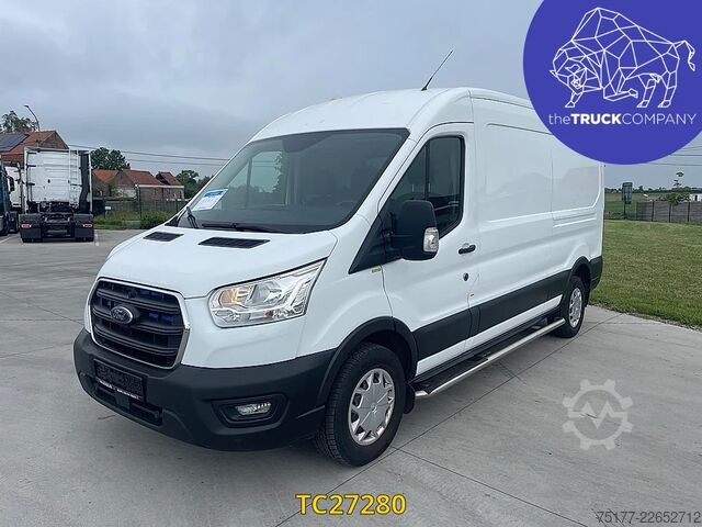  Ford Transit