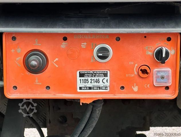 Semi-remorque frigorifique  Gray & Adams and CITY TRAILER CARRIER VECTOR 185