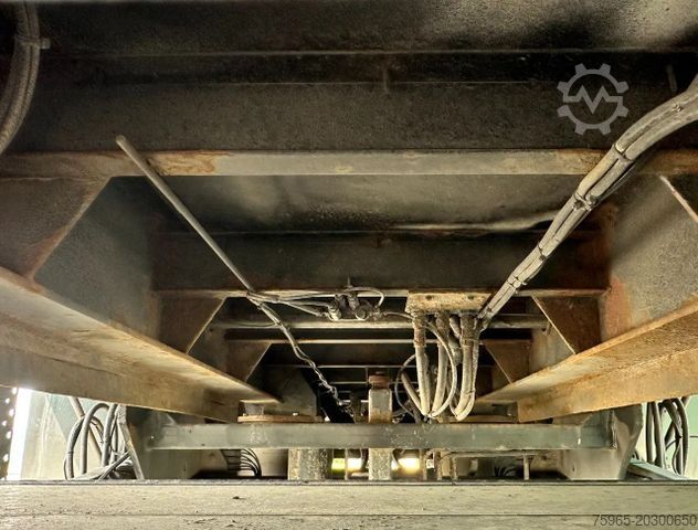 Remorque frigorifique FLOOR FLMA-10 CARRIER COOLING 2X SIDE DOOR TAIL LIFT D