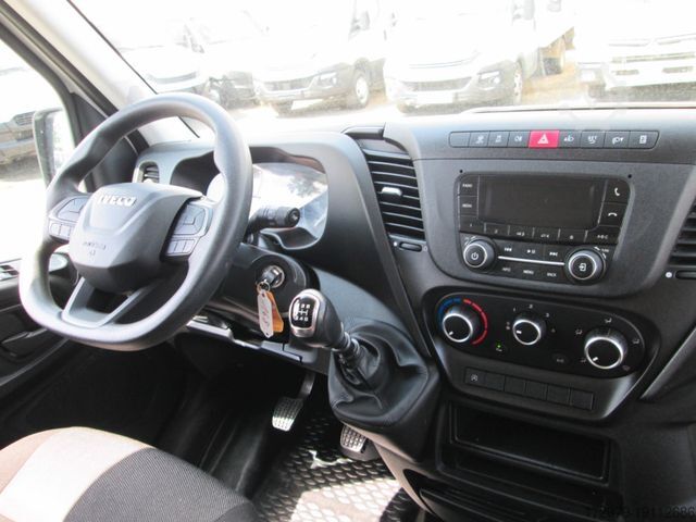 รถตู้หลังคาสูง IVECO 35 S16 *Euro6*Klima*95044 Km*