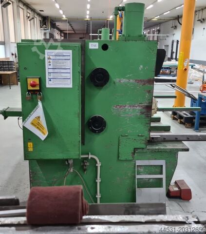 Gunting guillotine hidrolik LVD MVN 31/ 8