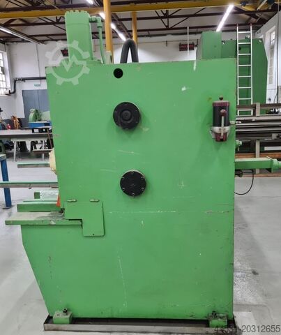 Gunting guillotine hidrolik LVD MVN 31/ 8