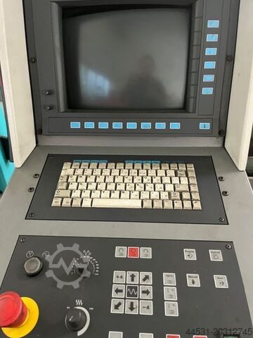 Fresadora CNC de 5 ejes Deckel Maho DMU 50 T