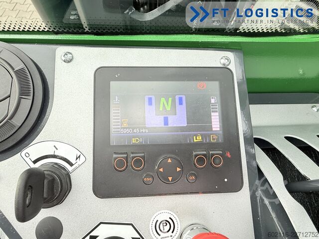 Xe nâng bốn hướng Combilift C4500 DIESEL TRIPLEX 4900 FREE LIFT