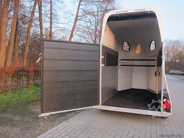 Remolque para caballos Cheval Liberté Gold One Eco 1,5er Pullman 100 km/H direkt Verkauf single horse trailer