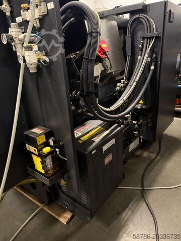 CNC lathe DOOSAN PUMA GT2100M