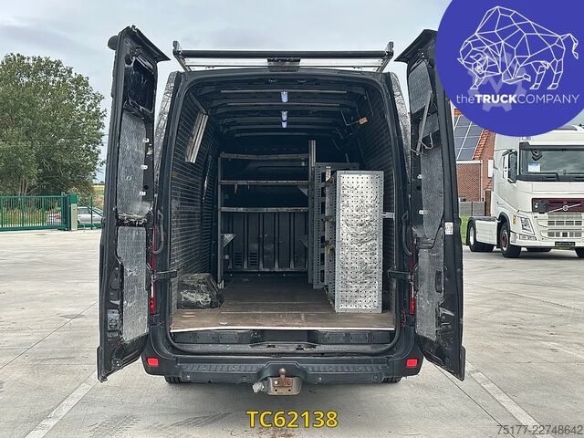 Panelinis furgonas Renault Master