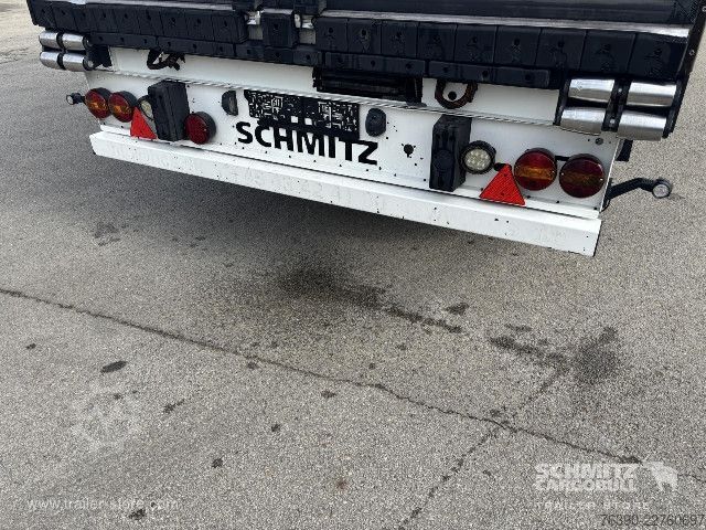 Koeloplegger Schmitz Cargobull Semitrailer Reefer Standard divu klāju