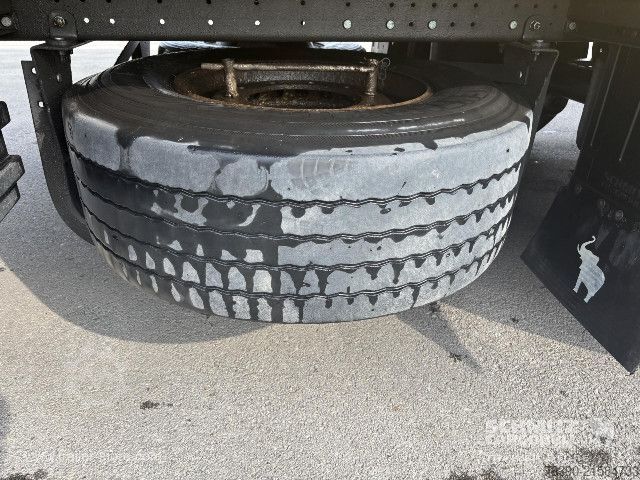 Atvira puspriekabė su tentu Schmitz Cargobull Semitrailer Curtainsider Standard