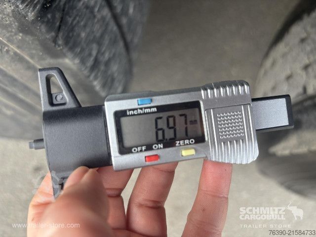 Atvira puspriekabė su tentu Schmitz Cargobull Semitrailer Curtainsider Standard