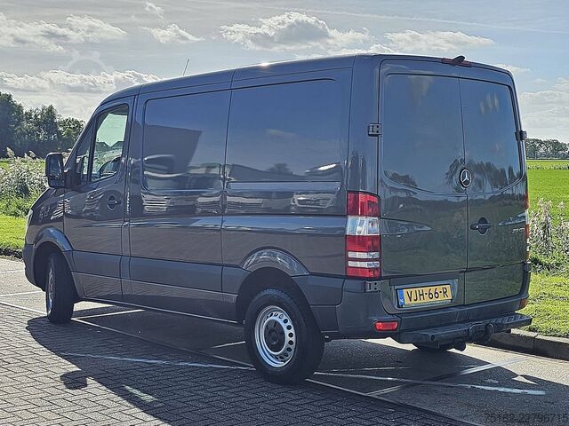 উঁচু ছাদের স্টেশন ওয়াগন MERCEDES-BENZ Sprinter 313CDI L1H1 Autom. Trekhaak