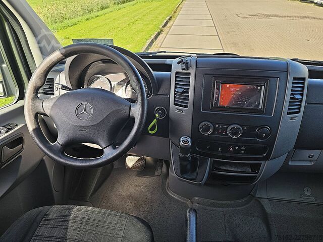 উঁচু ছাদের স্টেশন ওয়াগন MERCEDES-BENZ Sprinter 313CDI L1H1 Autom. Trekhaak