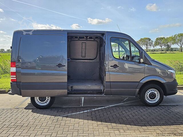 উঁচু ছাদের স্টেশন ওয়াগন MERCEDES-BENZ Sprinter 313CDI L1H1 Autom. Trekhaak