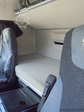 Стандартный седельный тягач DAF XF480 FT SC Standklima PCC Hydraulik Intarder