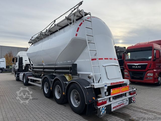 Siilo-puoliperävaunu KÄSSBOHRER Zementsilo 35 m³/3- Achsen/BPW Achsen