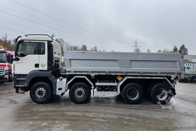 Ανατρεπόμενο φορτηγό MAN TGS 37.480 8x4 Moser