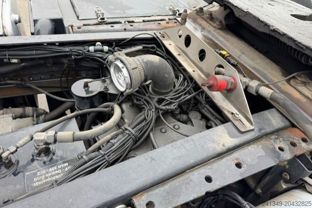 Tractor estándar MAN TGX 18.480 4x4H Hydraulik&Kompressor