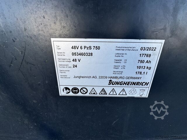  Jungheinrich EFG320 + Ladegerät 3753--EK