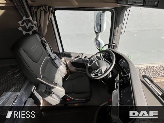 Τυπική μονάδα τράκτορα DAF XG 530 FT Alcoa Leder Vollluft Standklima